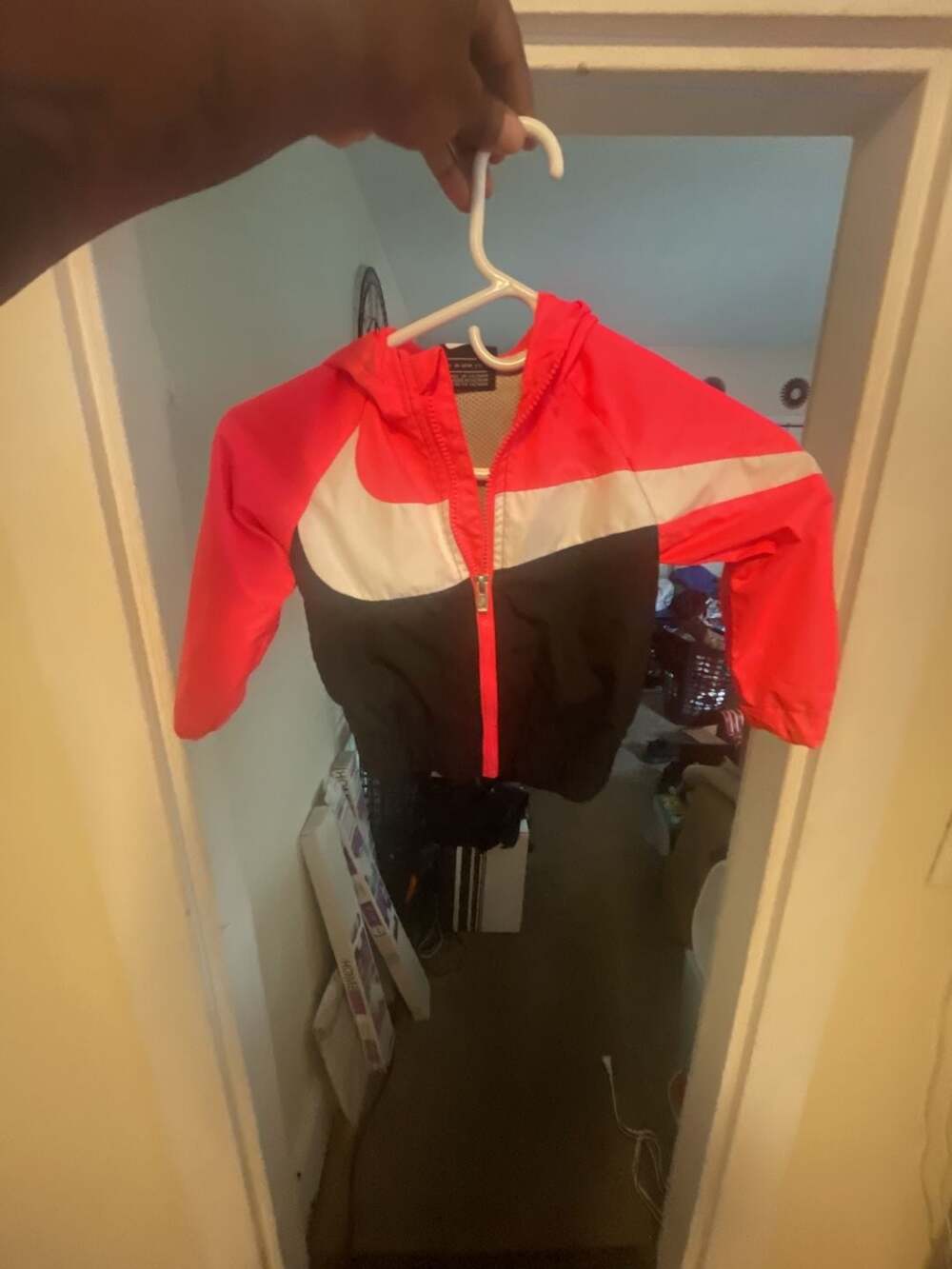 Nike Toddler Girls Oversized Swoosh Windrunner Full-Zip Hooded Jacket (Size 2T)